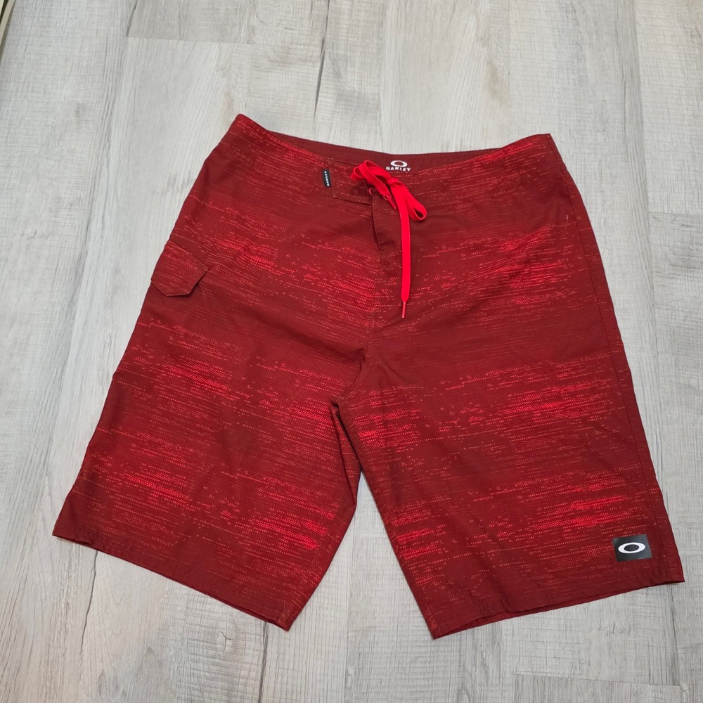 Oakley Mens Red Patterned Board Shorts Size 36 Swim Trunks LightWeight 482246OVT